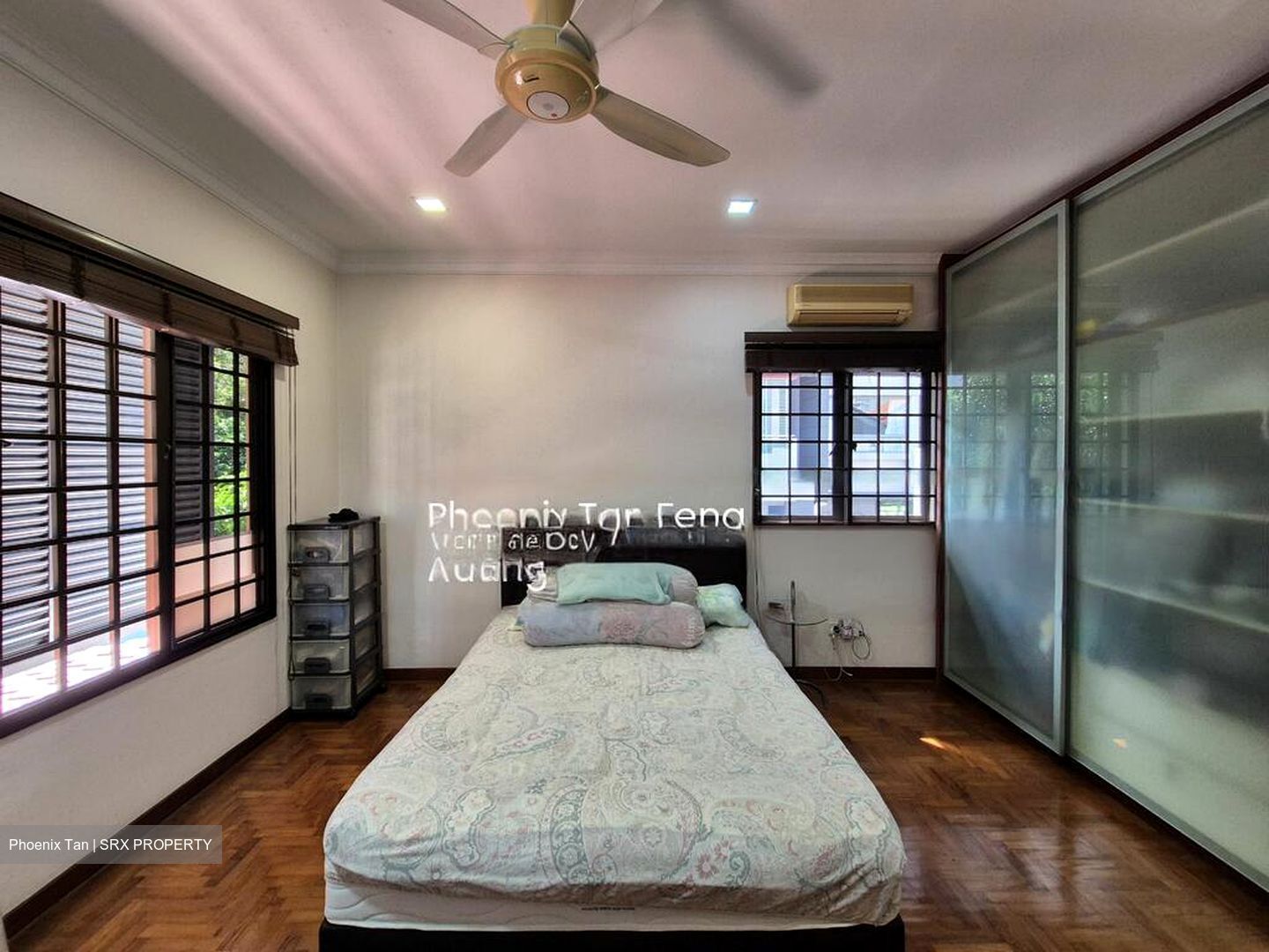 Highland Road (D19), Terrace #480404801